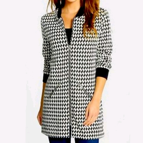 Sanctuary Jackets & Blazers - SANCTUARY / M / Houndstooth Knit Long Sweater Coat